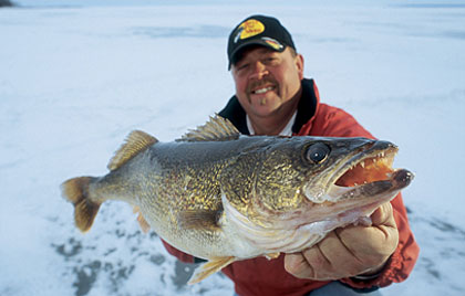 Minnesota's Best Bets Ice-Fishing - Game & Fish
